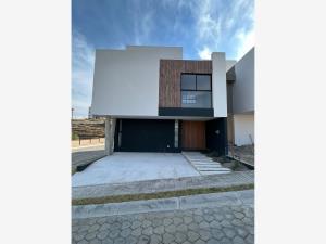 Casa en venta en Santa Isabel Cholula, Santa Isabel Cholula, Puebla
