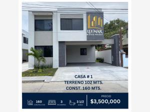 Casa en venta en Ampliación Unidad Nacional, Ciudad Madero, Tamaulipas
