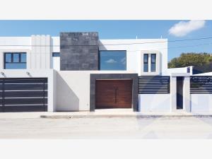 Casa en venta en Club de Golf Campestre, Tuxtla Gutiérrez, Chiapas