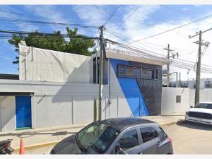 Nave en remate en El Carmen, Carmen, Campeche