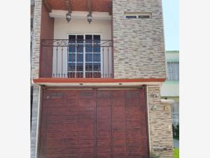 Casa en venta en Rinconada del Valle, Temoaya, México