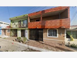 Casa en venta en Villas de San Jerónimo, Monterrey, Nuevo León