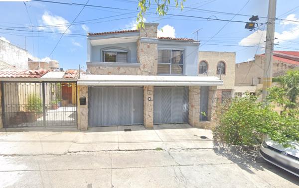 Casa en venta en Jardines Alcalde, Guadalajara, Jalisco
