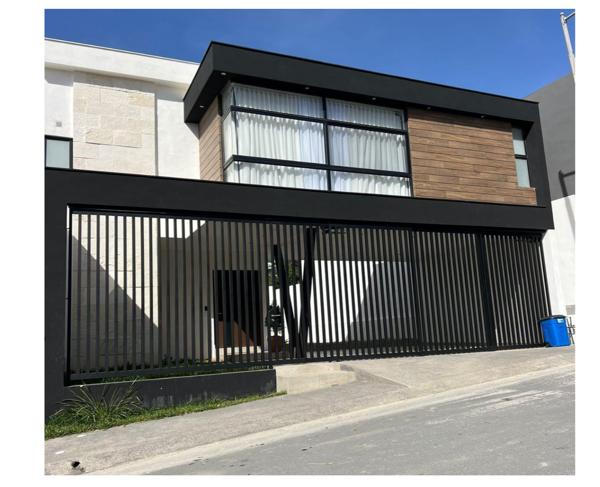 Casa en venta en Castaños del Vergel, Monterrey, Nuevo León