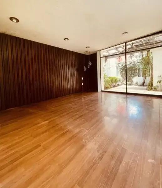 Casa en venta en Lomas de Tecamachalco, Naucalpan de Juárez, México