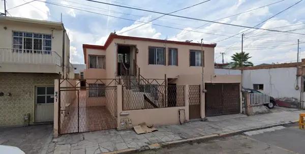 Casa en venta en Centro Metropolitano, Saltillo, Coahuila de Zaragoza