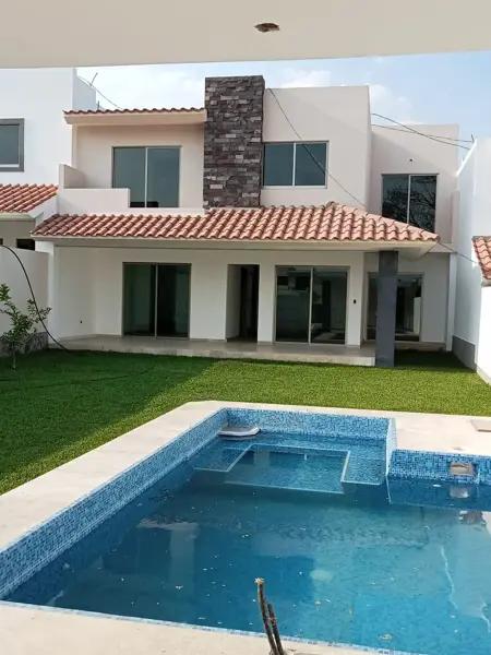 Casa en venta en La Cruz, Xochitepec, Morelos