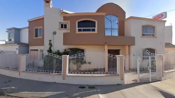 Casa en venta en Loma Dorada, Ensenada, Baja California