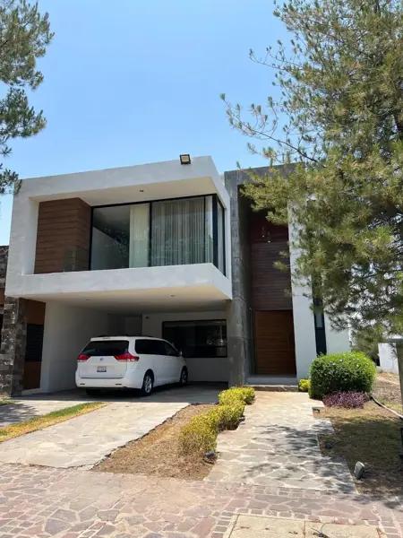 Casa en venta en La Campiña, León, Guanajuato