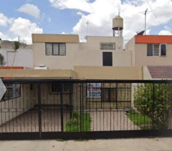 Casa en venta en Jardines Alcalde, Guadalajara, Jalisco