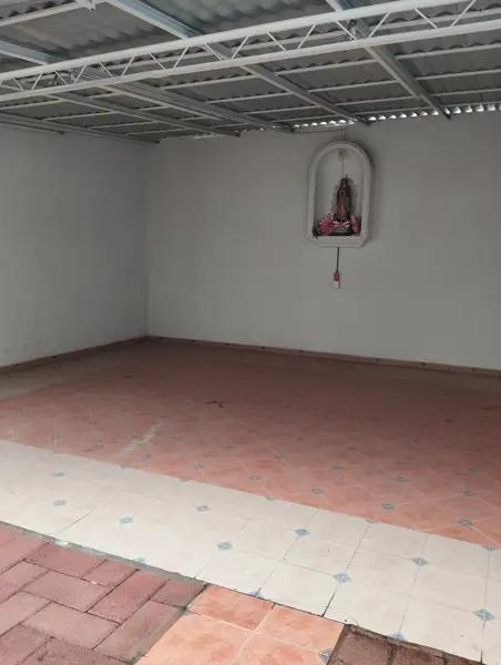 Local en venta en San Juanito Itzicuaro, Morelia, Michoacán de Ocampo