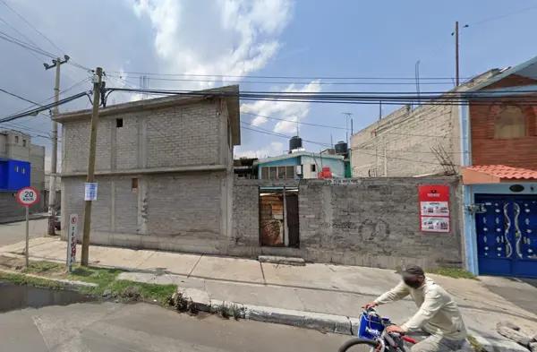 Casa en venta en San Juan Ixtayopan, Tláhuac, Ciudad de México
