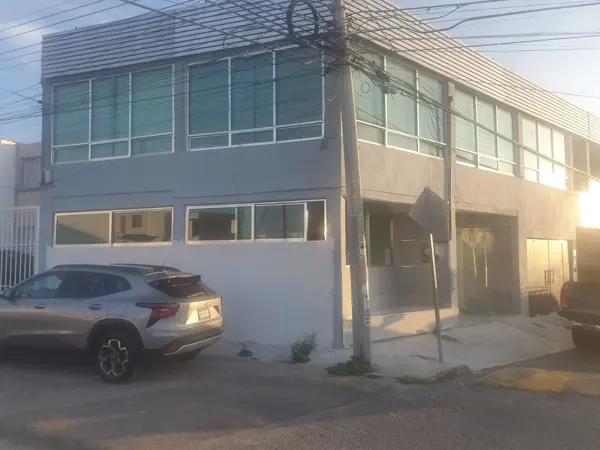 Oficina en renta en Los Candiles, Corregidora, Querétaro