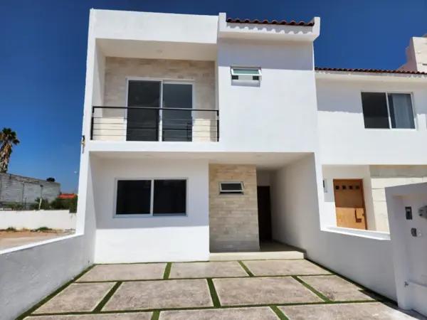 Casa en venta en Pedregal de Schoenstatt, Corregidora, Querétaro Casa en venta en Pedregal de Schoenstatt, Corregidora, Querétaro