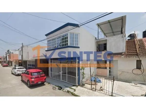 Casa en venta en Las Huastecas, Poza Rica de Hidalgo, Veracruz de Ignacio de la Llave