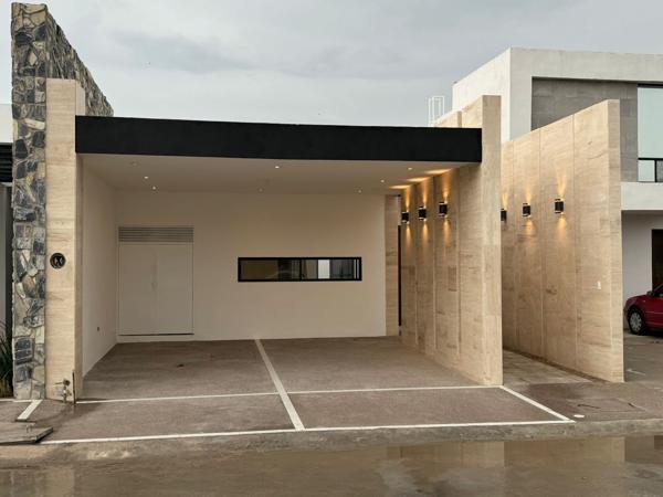 Casa en venta en Villa de las Palmas, Torreón, Coahuila de Zaragoza