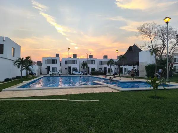 Casa en renta en Las Palmas Yucatán, Kanasín, Yucatán