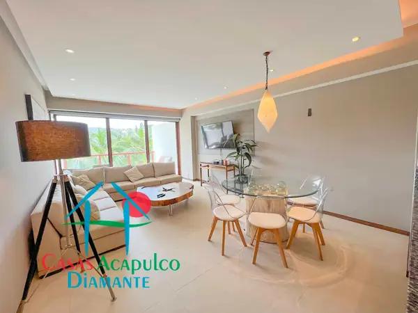 Depa en renta vacacional, en condominio de playa con 3 recámaras, terraza y servicio de limpieza