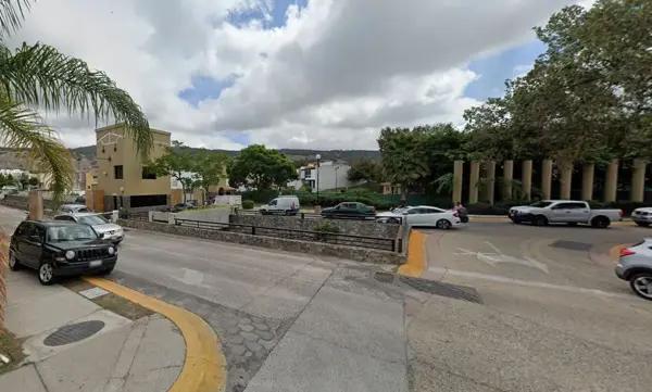 Casa en venta en Santa Anita Residencial, San Pedro Tlaquepaque, Jalisco