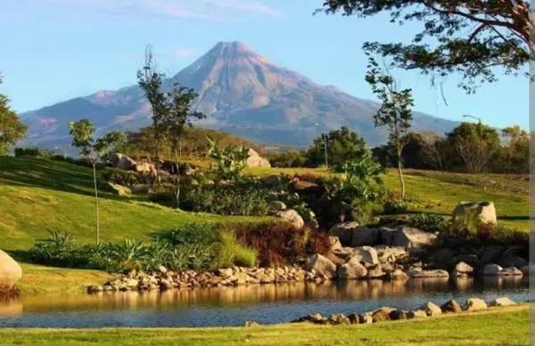 Terreno en venta en Altozano, Cuauhtémoc, Colima