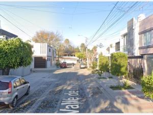 Casa en venta en Jardines Del Valle, Zapopan, Jalisco