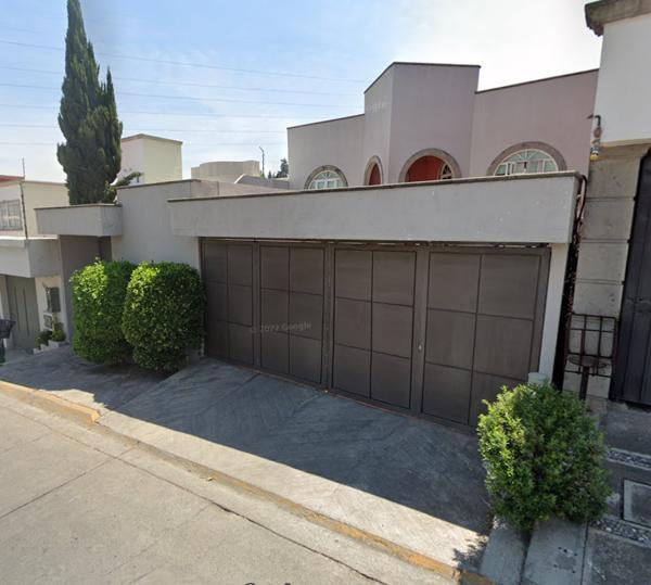 Casa en remate en Lomas de la Herradura, Huixquilucan, México