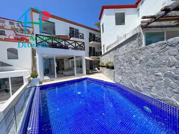 Casa en renta vacacional con terrazas con vista al mar, alberca privada Casa en renta vacacional con terrazas con vista al mar, alberca privada