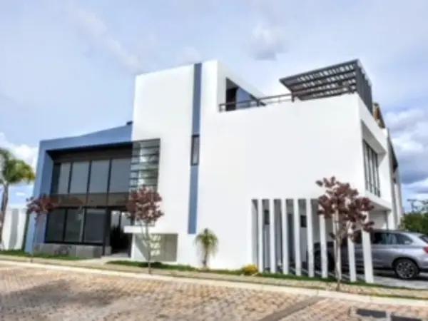Casa en renta en Lomas de Angelópolis, Ocoyucan, Puebla