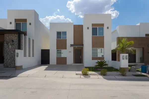Casa en venta en La Coruña Residencial, Hermosillo, Sonora Casa en venta en La Coruña Residencial, Hermosillo, Sonora