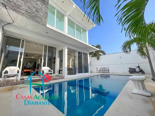 Casa en renta vacacional con alberca privada, jardín, una recámara