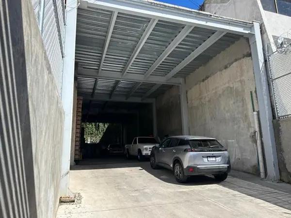 Bodega en renta en Country Club, Guadalajara, Jalisco