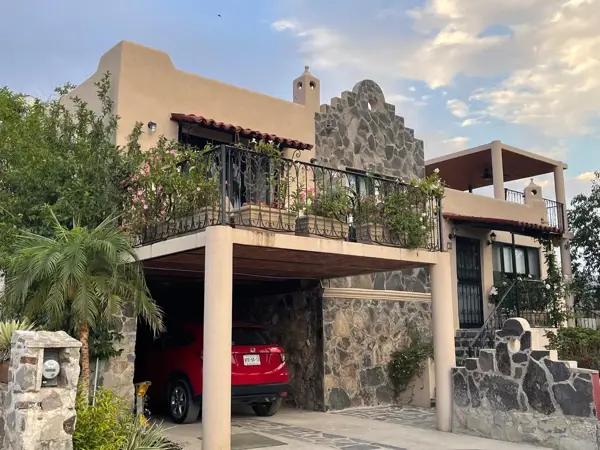 Casa en venta en San Juan Cosala, Jocotepec, Jalisco