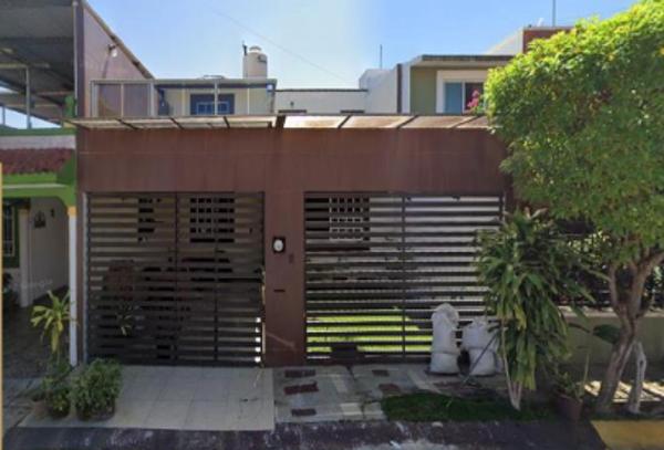 Casa en venta en Blancas Mariposas, Centro, Tabasco