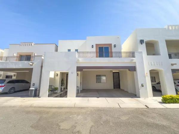 Casa en venta en La Encantada Privada Alebrijes, Hermosillo, Sonora