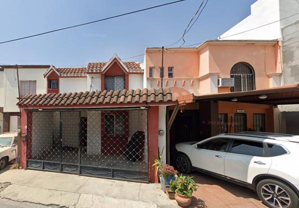 Casa en venta en Paseo San Miguel, Guadalupe, Nuevo León