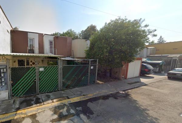 Casa en remate en El Bosque Tultepec, Tultepec, México