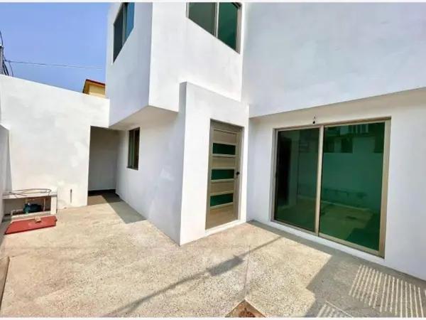 Casa en venta en Lomas de la Selva Norte, Cuernavaca, Morelos