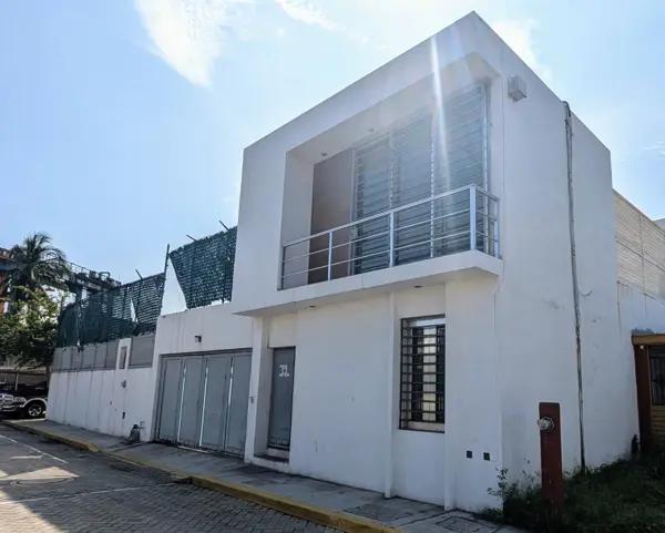 Casa en venta en Burocrata, Manzanillo, Colima Casa en venta en Burocrata, Manzanillo, Colima