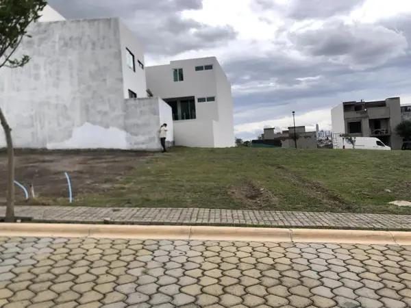 Terreno en venta en Lomas de Angelópolis, San Andrés Cholula, Puebla Terreno en venta en Lomas de Angelópolis, San Andrés Cholula, Puebla