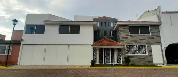 Casa en venta en Villa de Zavaleta, San Andrés Cholula, Puebla
