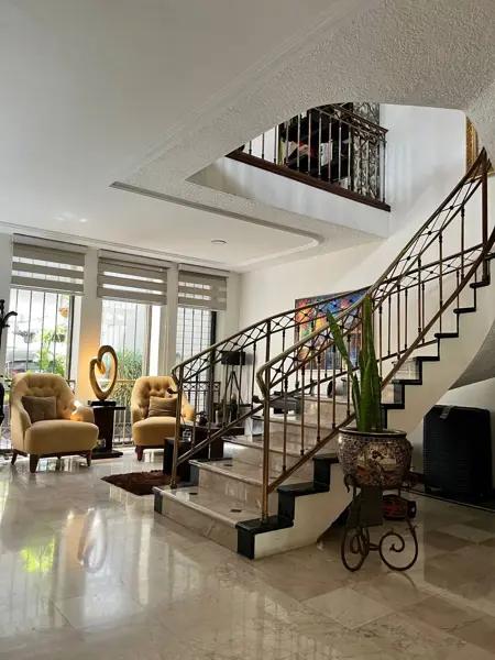 Casa en venta en Jardines del Bosque Norte, Guadalajara, Jalisco Casa en venta en Jardines del Bosque Norte, Guadalajara, Jalisco
