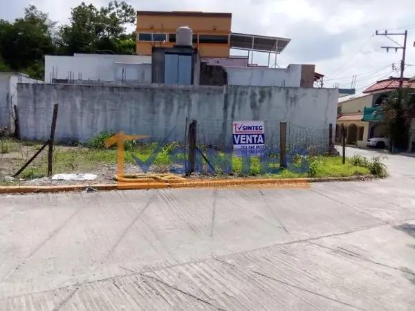 Terreno en venta en Anahuac, Poza Rica de Hidalgo, Veracruz de Ignacio de la Llave Terreno en venta en Anahuac, Poza Rica de Hidalgo, Veracruz de Ignacio de la Llave