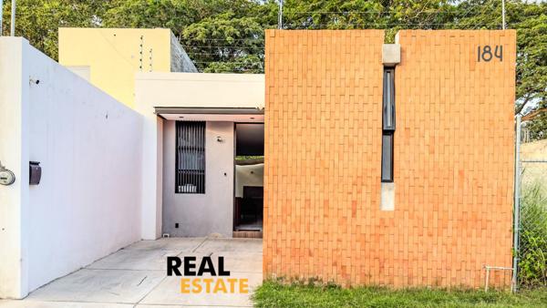 Casa en venta en Solidaridad, Villa de Álvarez, Colima Casa en venta en Solidaridad, Villa de Álvarez, Colima