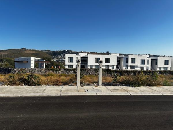 Terreno en venta en Los Olvera, Corregidora, Querétaro