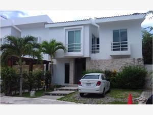 CASA EN VENTA, SELVA MAR- RESIDENCIAL LA CEIBA, PLAYA DEL CARMEN. CASA EN VENTA, SELVA MAR- RESIDENCIAL LA CEIBA, PLAYA DEL CARMEN.