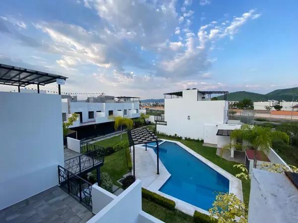 Casa en venta en Club de Golf Santa Fe, Xochitepec, Morelos