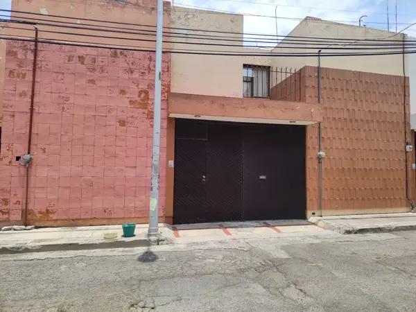 Casa en venta en Gabriel Pastor 1a Sección, Puebla, Puebla Casa en venta en Gabriel Pastor 1a Sección, Puebla, Puebla