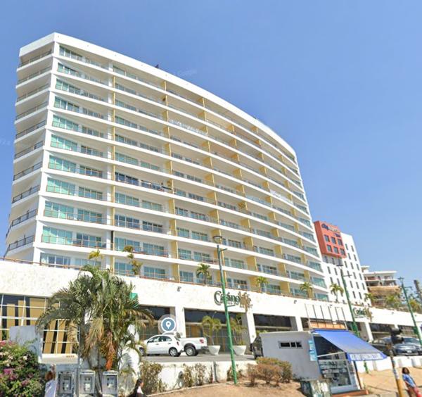 Departamento en remate en Zona Hotelera Norte, Puerto Vallarta, Jalisco
