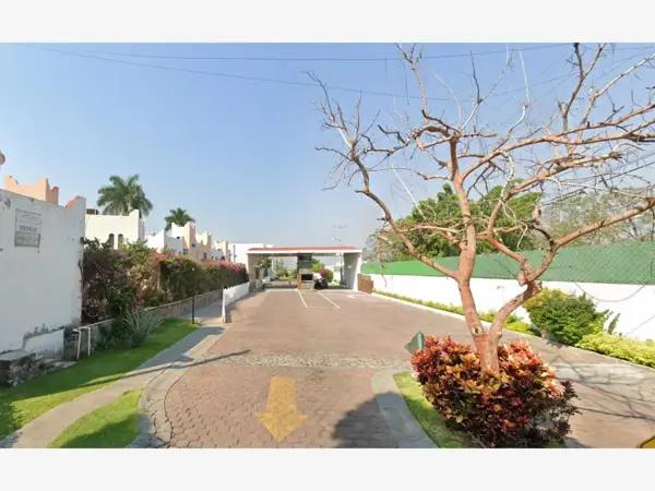 Casa en remate en Colinas de Santa Fe, Xochitepec, Morelos