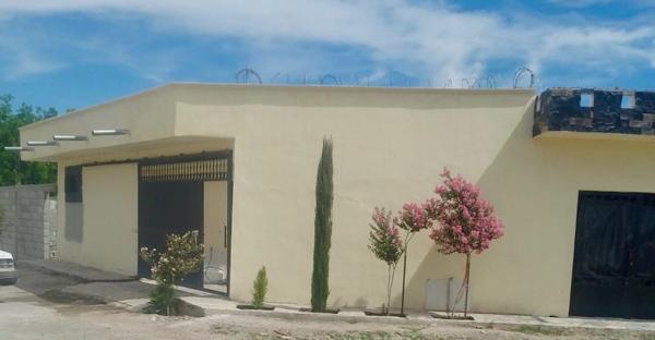 Casa en venta en Parras de la Fuente Centro, Parras, Coahuila de Zaragoza Casa en venta en Parras de la Fuente Centro, Parras, Coahuila de Zaragoza